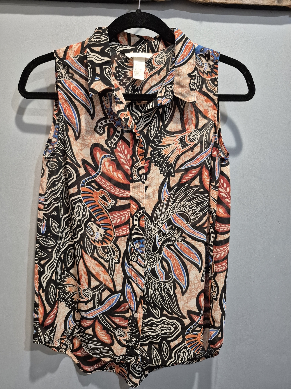 H&M Sleeveless Sheer Blouse Jungle Animal Print Womens Size 6 Like New